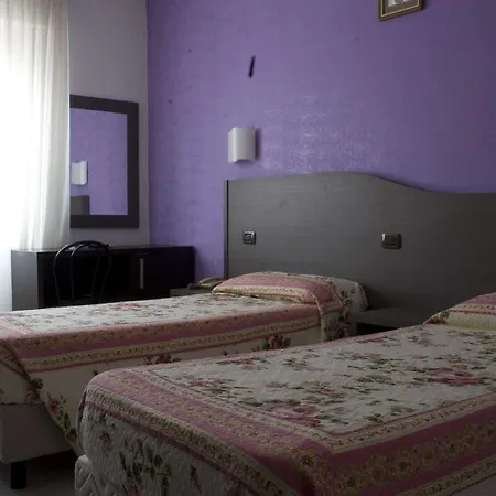 Renato Hotel
